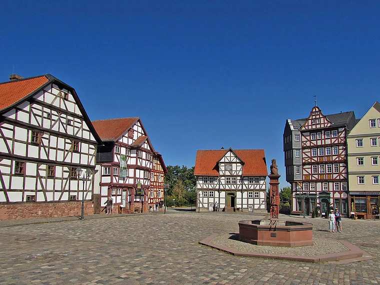 Neu-Anspach Hessenpark Marktplatz