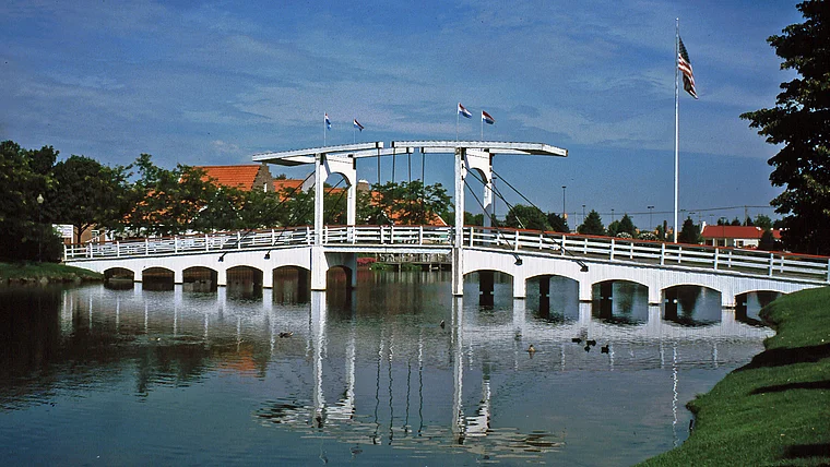 Holland Michigan Macatawa River Zugbrücke