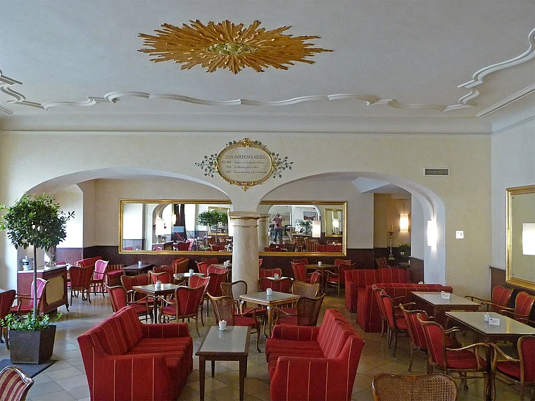 Regensburg Zum goldenen Kreuz Speisesaal