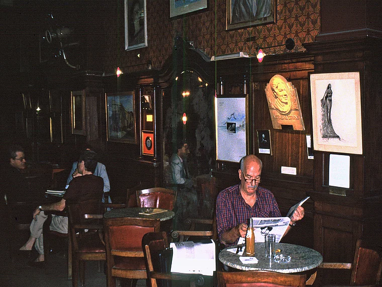 Buenos Aires Cafehaus innen