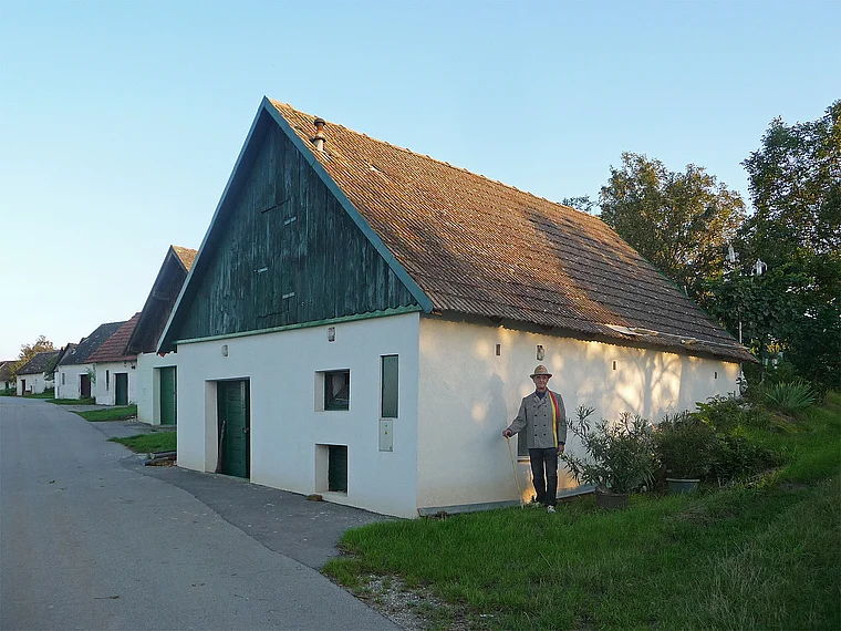 Weinviertel Kleinhadersdorf Kellergasse