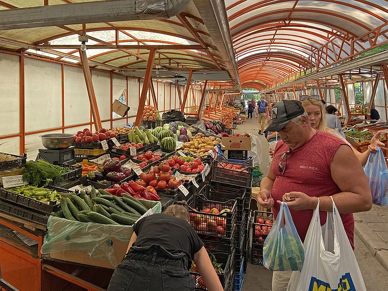 Bulgarien Varna Markthalle