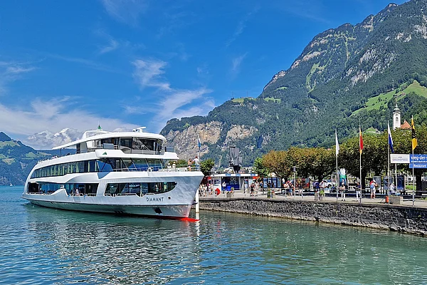 Flüelen Uri Schiffsanlegestelle