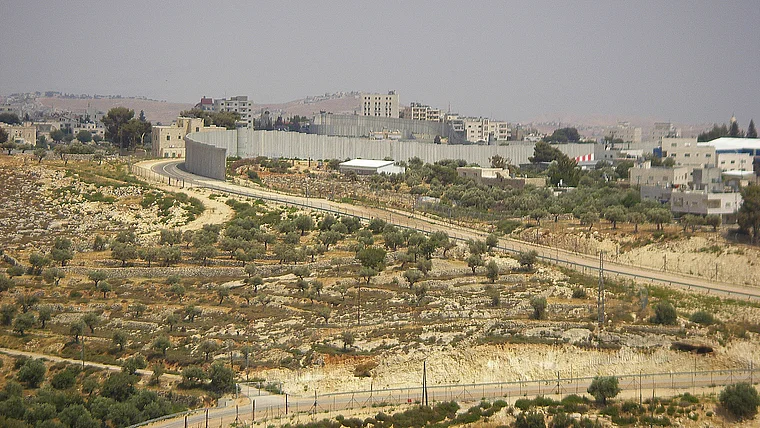 Westbank jüdische Siedlung von fern