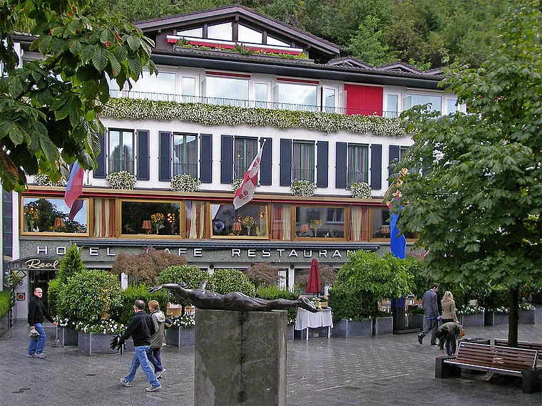 Liechtenstein Vaduz Hotel Real außen