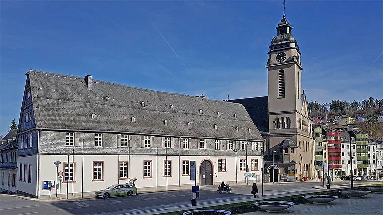Bad Schwalbach Amtsgericht und Kirche