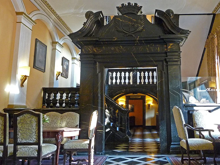 Essen Schloss Hugenpoet innen