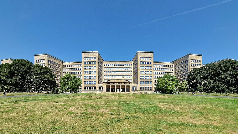 Frankfurt Universität Hauptgebäude außen