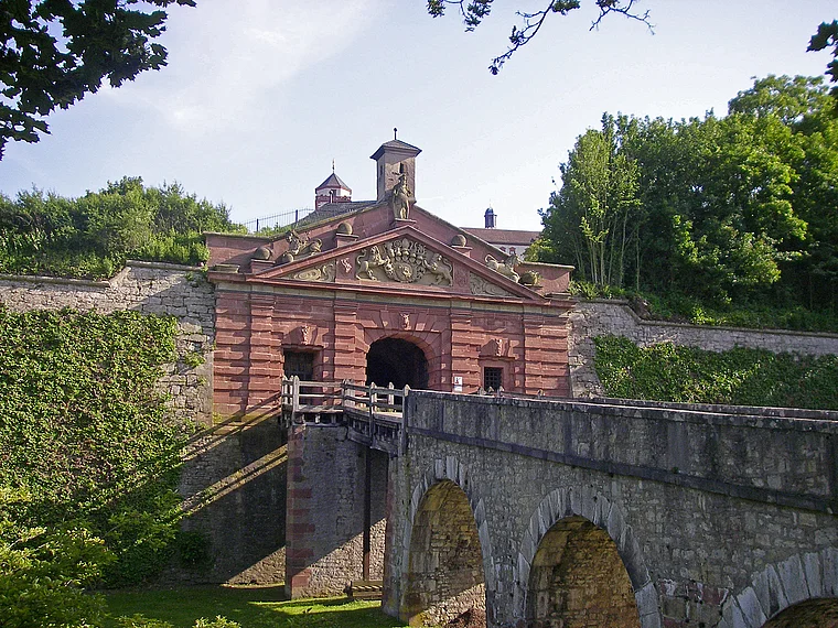 Würzburg Festung Marienberg Tor