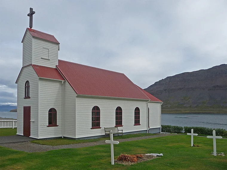 Island Sudavik Kirche außen
