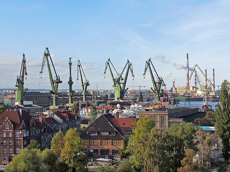 Danzig Werft von fern