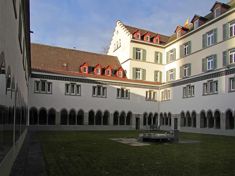Konstanz Insel Hotel Innenhof