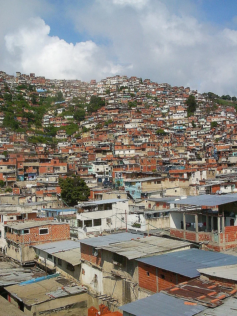Caracas Armenviertel von fern