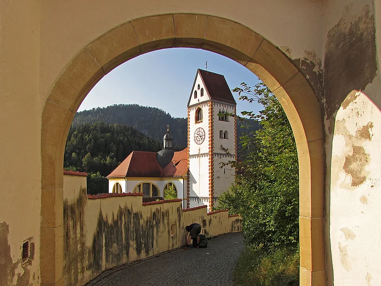 Füssen Blick vom Schloss zur Basilika