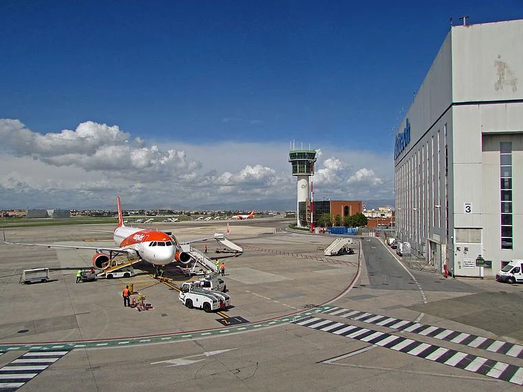 Neapel Flughafen