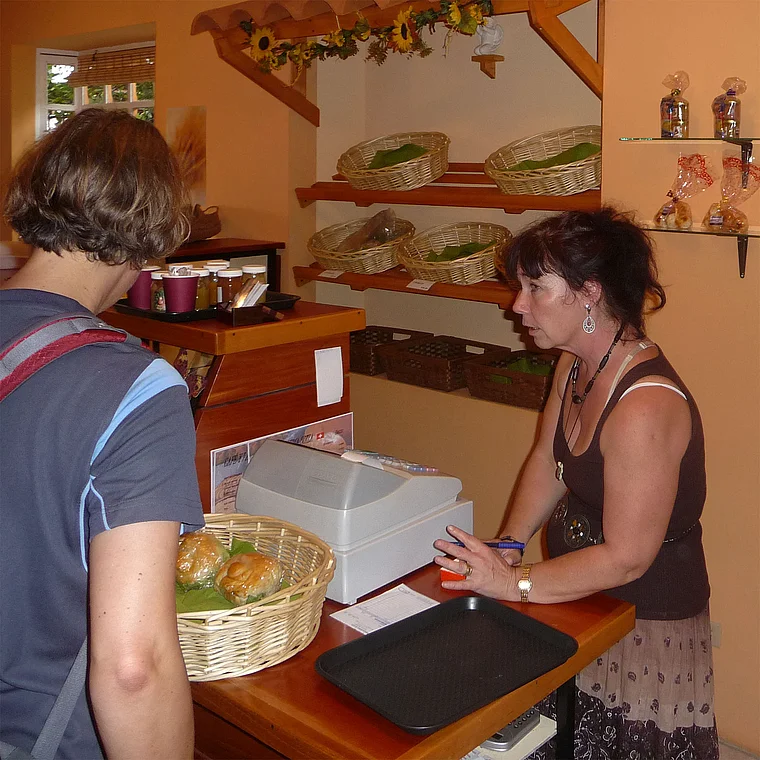Costa Rica Valle de Orosi Panaderia Suiza Franziska Mosimann