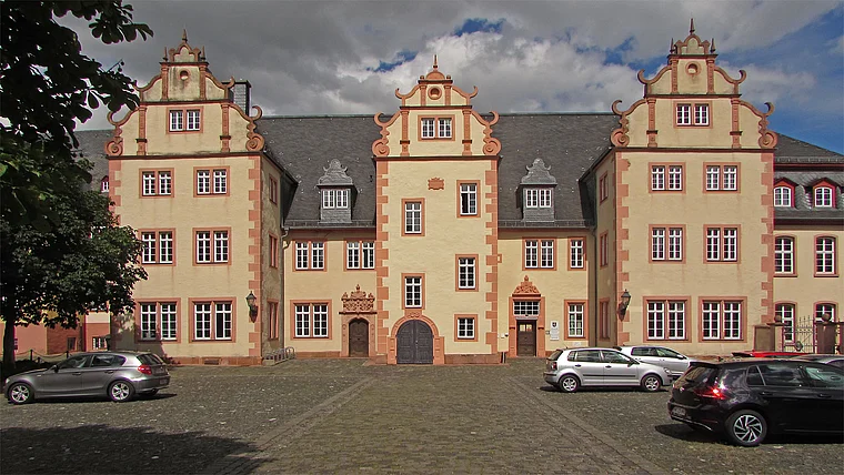 Friedberg Schloss Burggrafiat Finanzamt