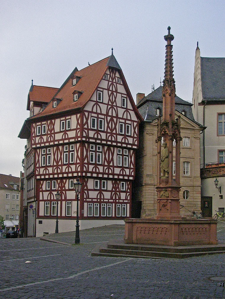 Aschaffenburg Stiftsbrunnen
