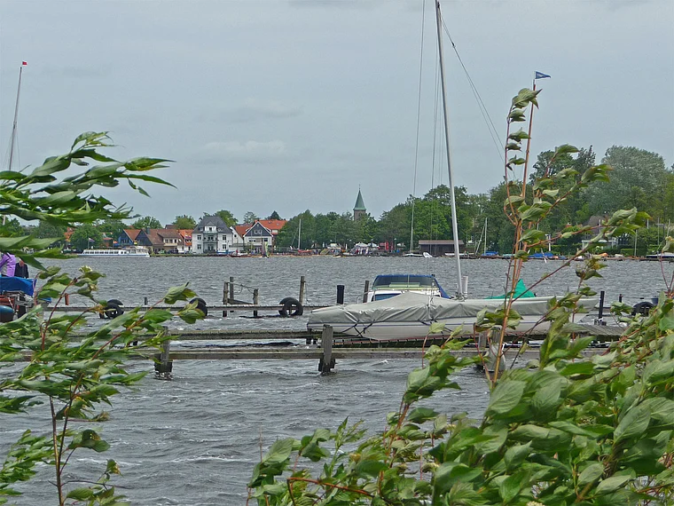 Steinhuder Meer Steinhude von fern