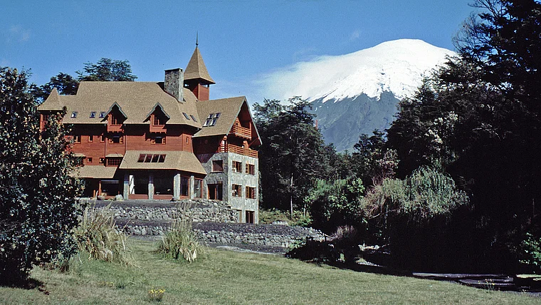 Chile Vulkan Osorno Petrohue Lodge außen